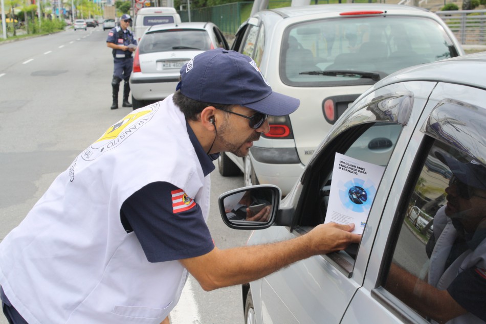 Seterb promove ações de conscientização no trânsito
