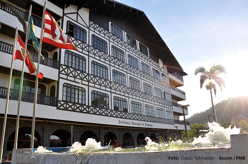 Prefeitura de Blumenau tem vaga para profissionais médicos