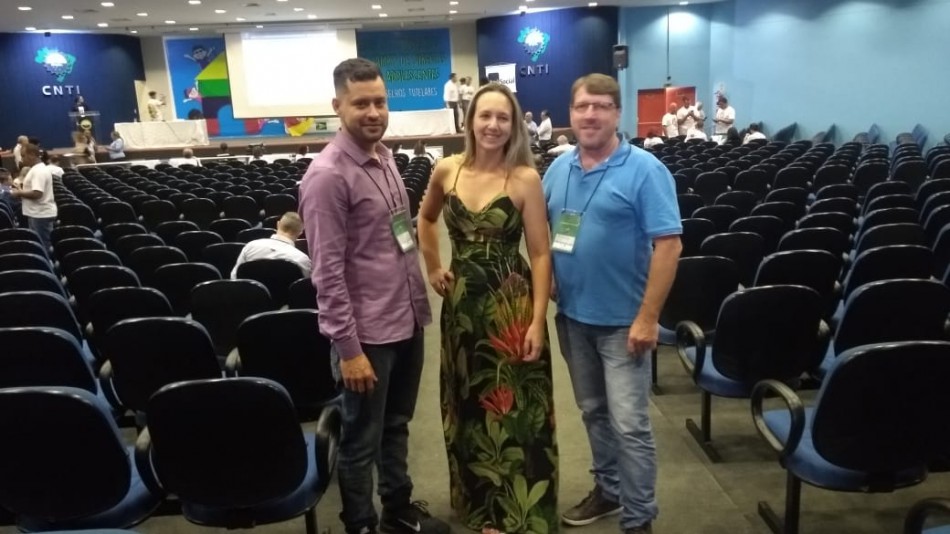 Conselheiros tutelares participam de congresso nacional