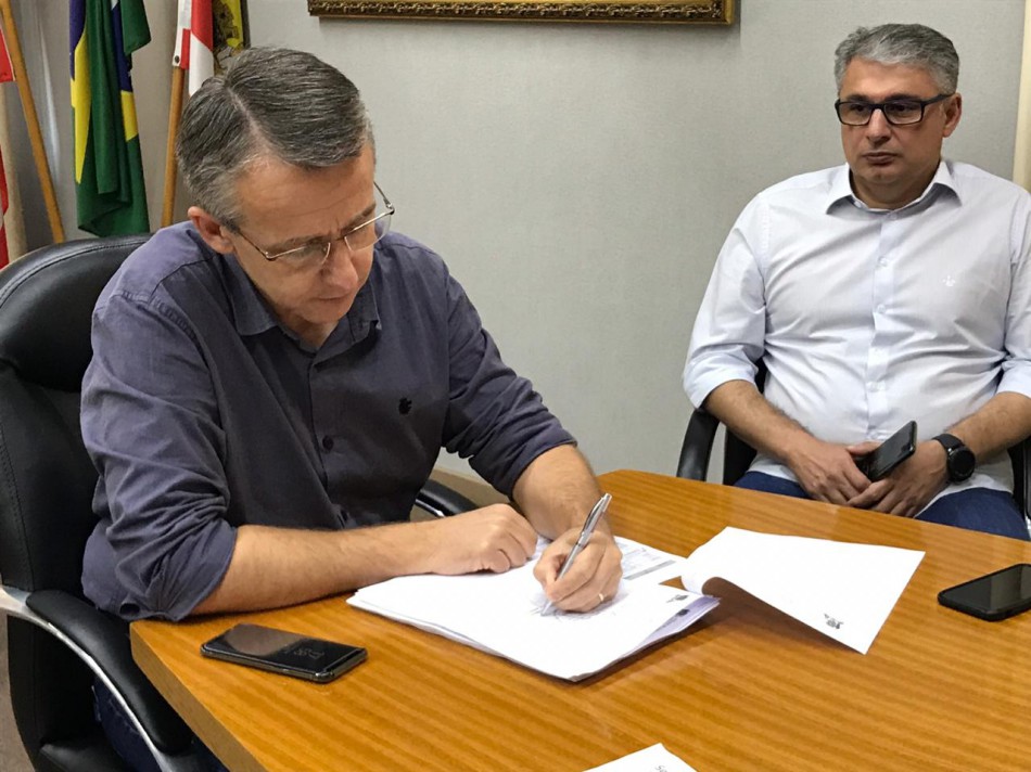 Prefeito de Blumenau assina decreto de emergência pontual