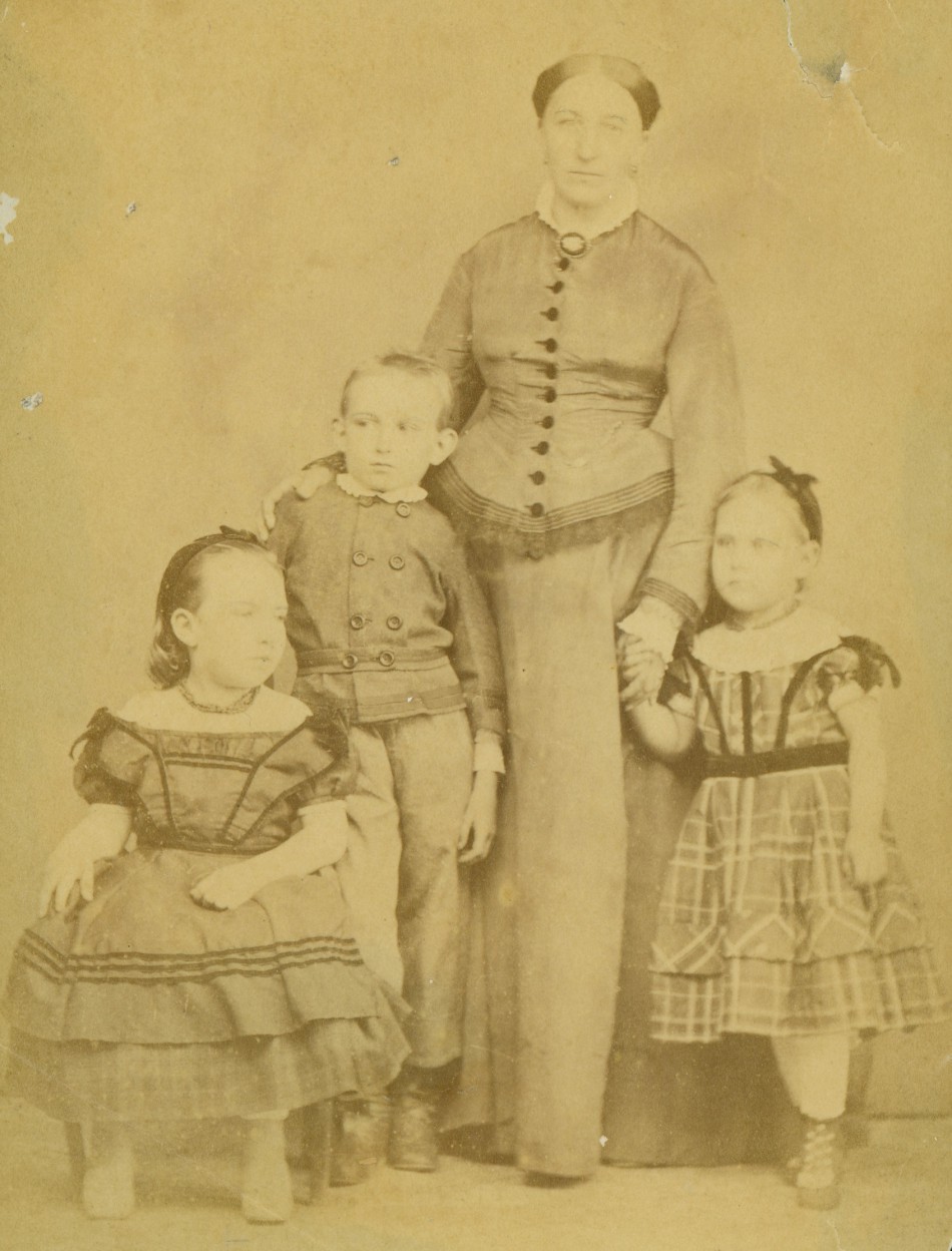 Memória Digital: Dr. Blumenau, 200 anos