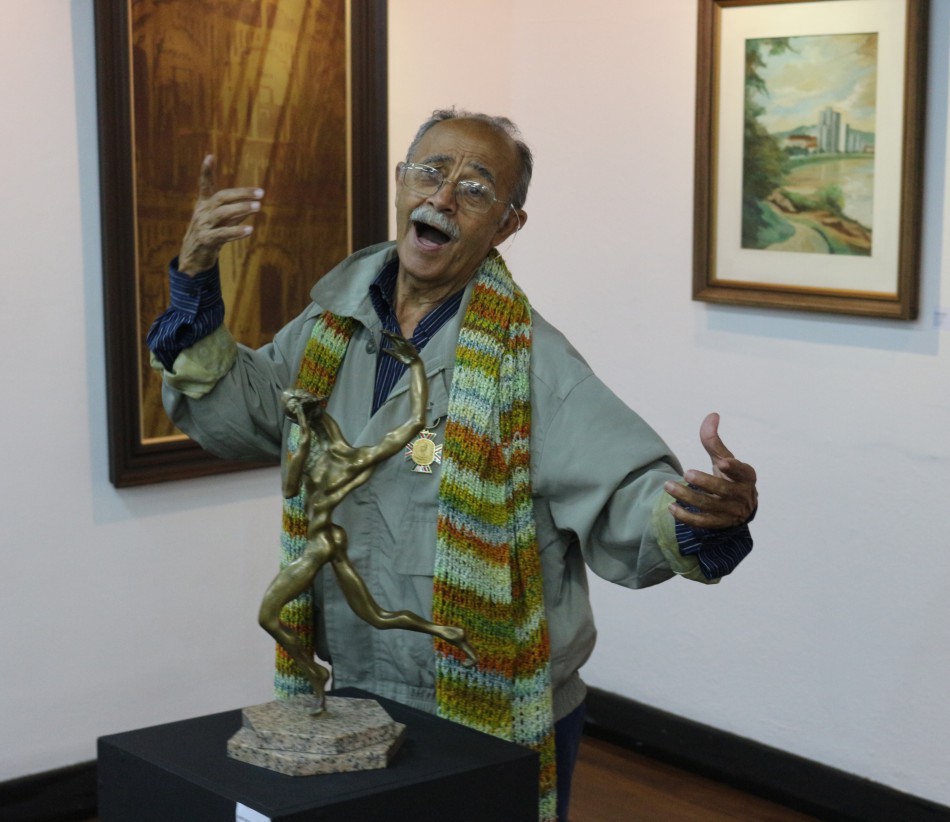FCBlu homenageia o Comendador da Cultura Pedro Dantas