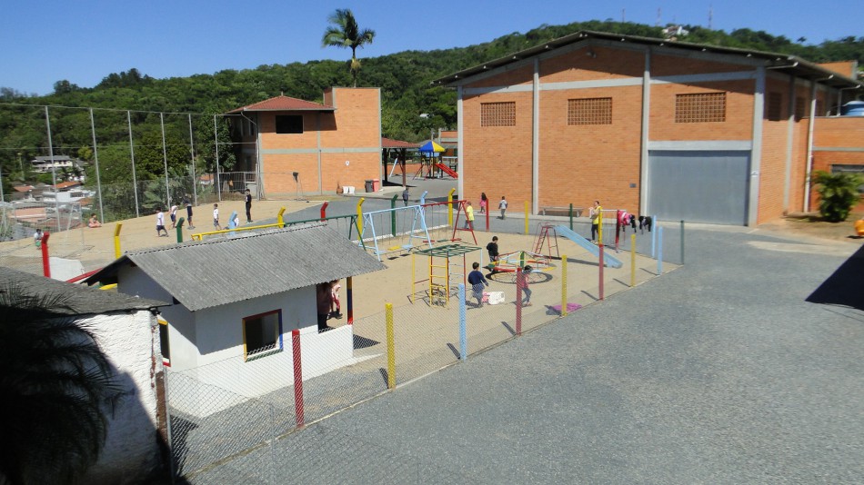 Defesa Civil participa de atividades no Lar Betânia