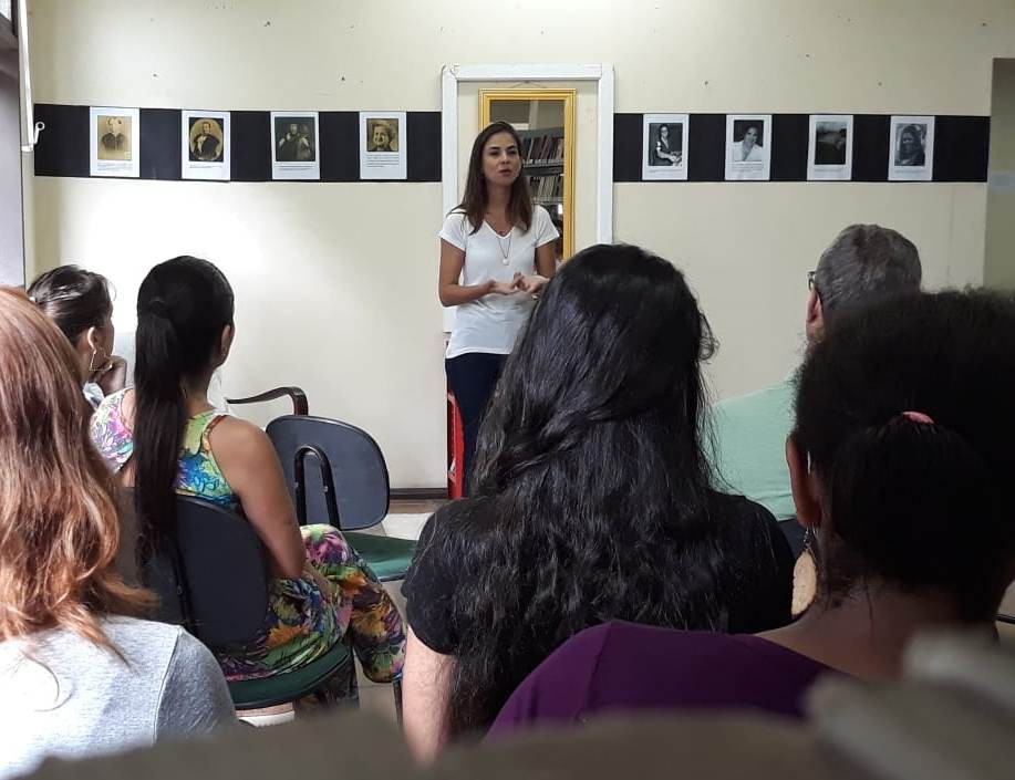 Exposição na Biblioteca Municipal ressalta a força de mulheres