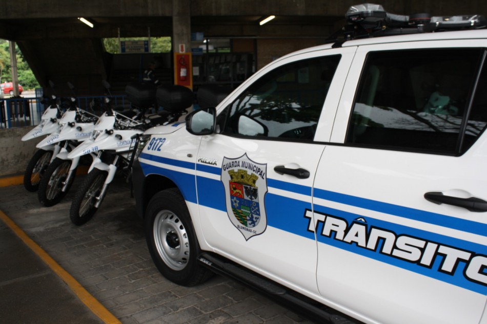 Seterb adquire novas viaturas e motocicletas para a Guarda de Trânsito