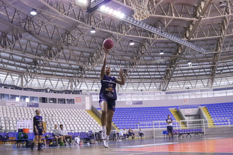 Basquete Feminino joga em casa em busca de vitória