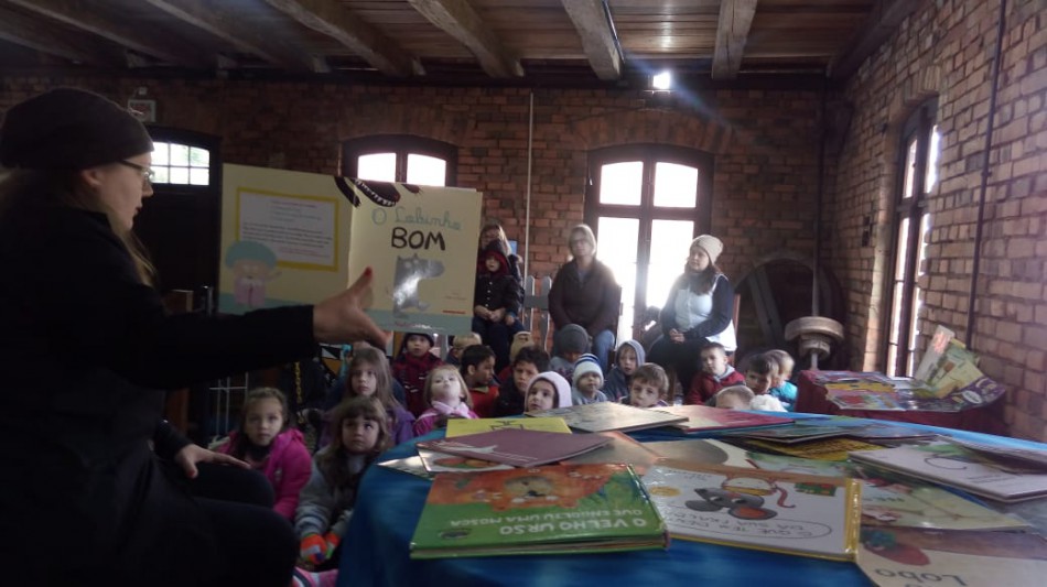 Projeto Avilalê visita a Escola Coronel Feddersen