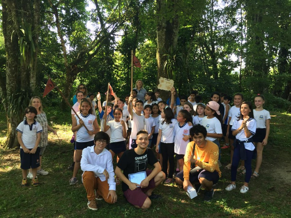 Alunos da EBM Gustavo Richard participam de atividades lúdicas no Museu Fritz Müller