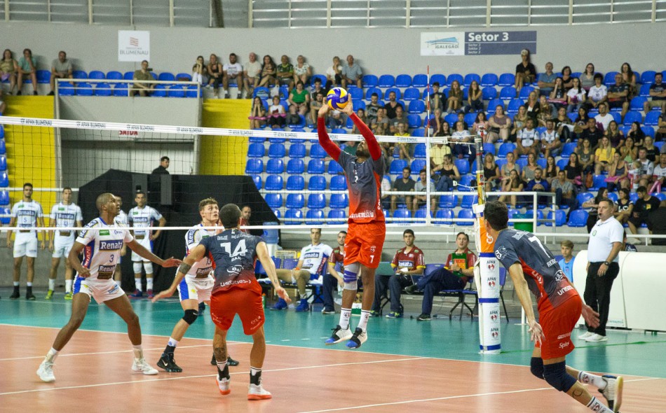 APAN busca a quinta vitória consecutiva na Superliga