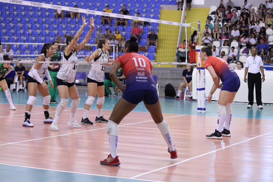 Bluvolei recebe o Bradesco no próximo sábado