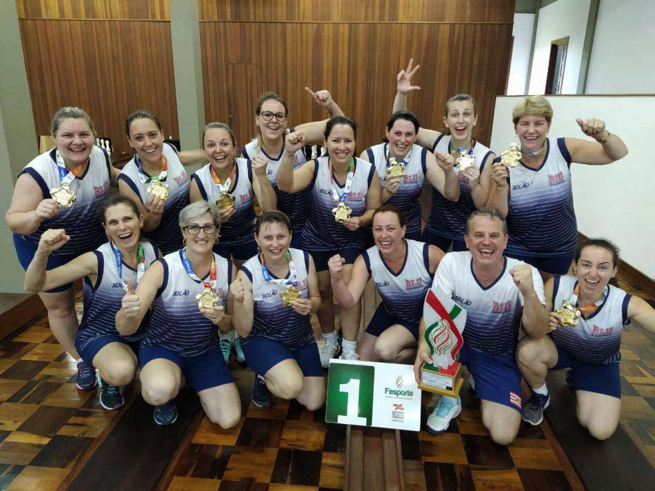 Bolão 23 Feminino conquista o primeiro troféu de Blumenau no Jasc 2019