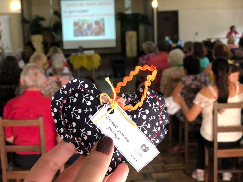 Cras Garcia realiza o III Café no Reino nesta terça-feira