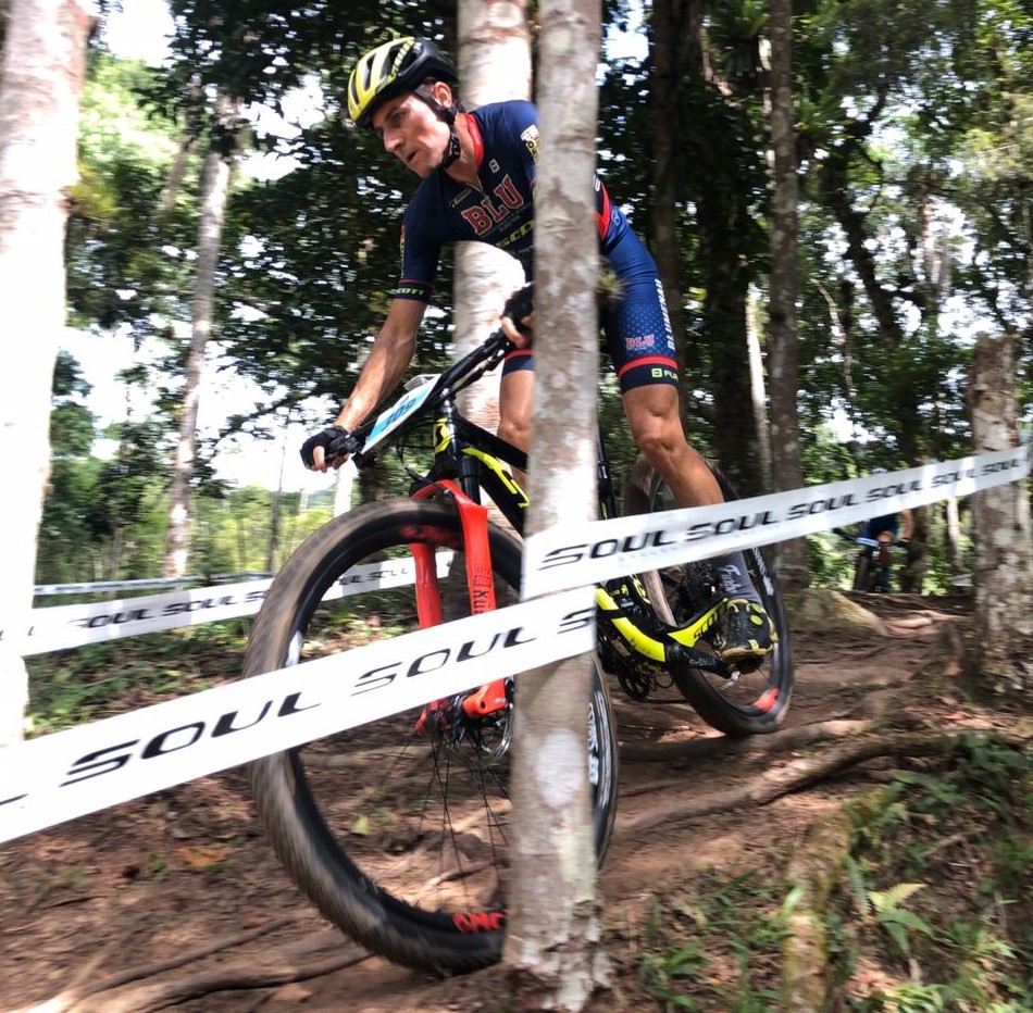 Ciclistas da Aciblu participam da 1ª etapa da Copa Soul de Mountain Bike