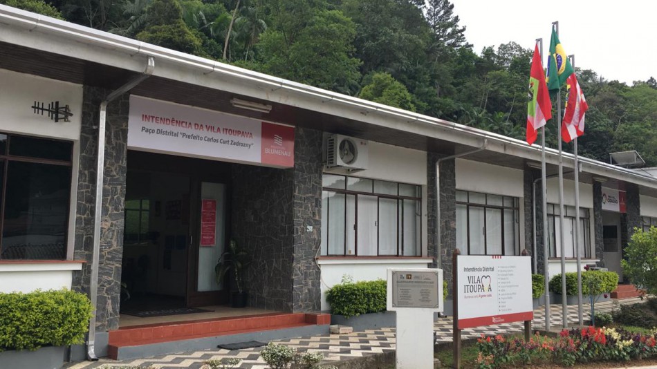 Sede da Intendência Distrital da Vila Itoupava passa a ter nome em homenagem a ex-prefeito