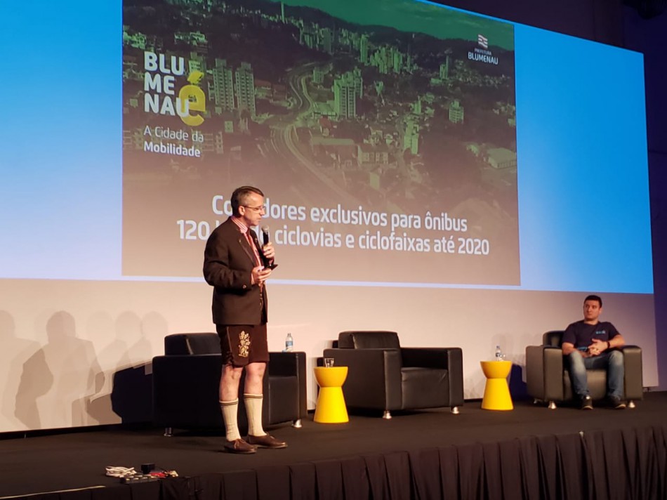 Blumenau participa da maior Feira de Startups da América Latina