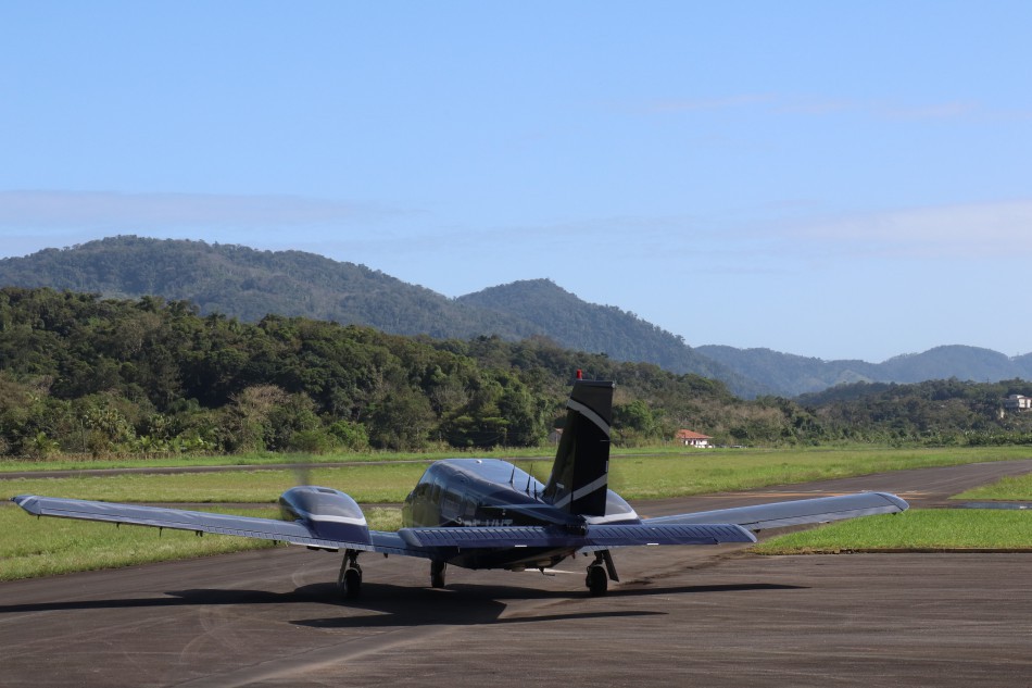 Prefeito viaja a Florianópolis para assinatura de convênio do Aeroporto Regional