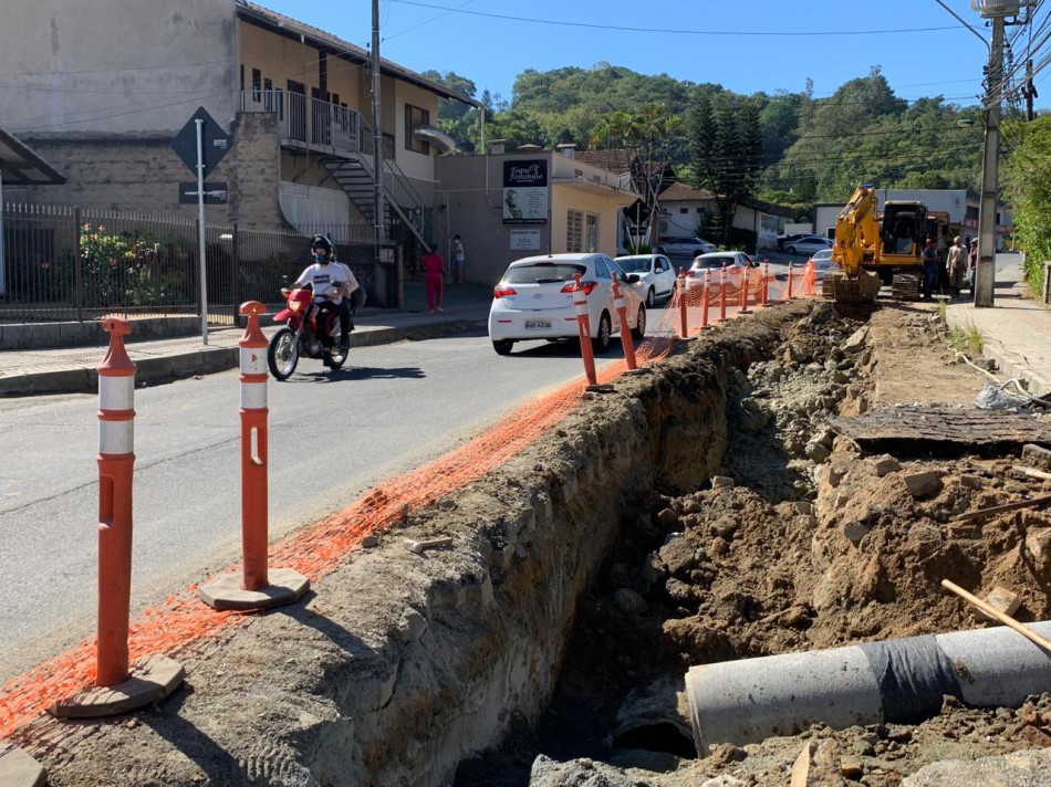 Obras de mobilidade na Região Oeste são vistoriadas 