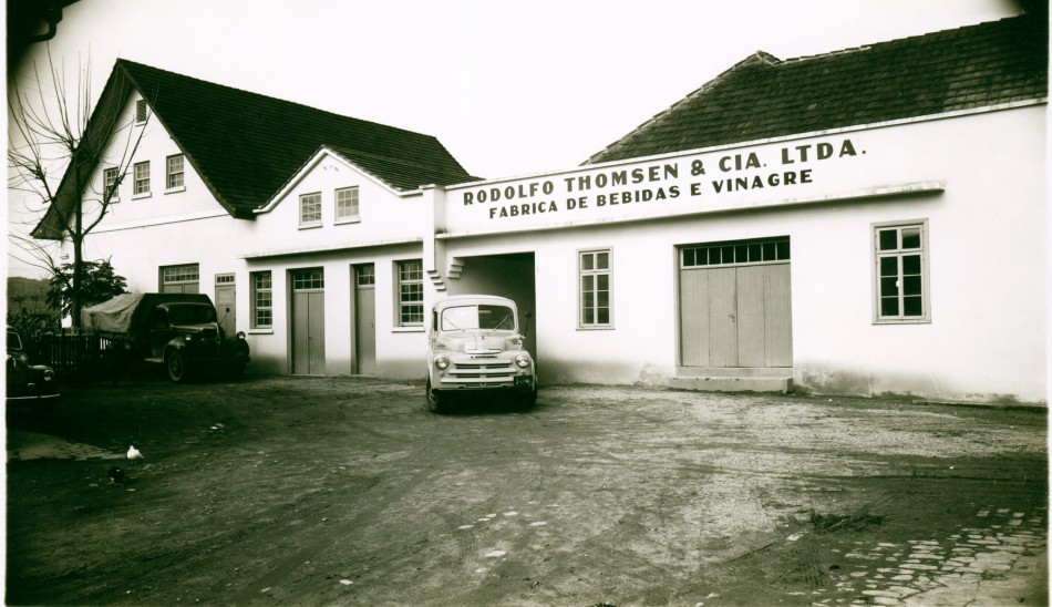 Memória Digital: Bebidas Thomsen