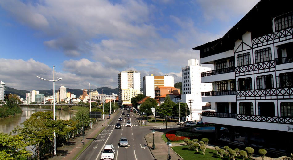 Prefeitura de Blumenau terá primeira capacitação de servidores via streaming