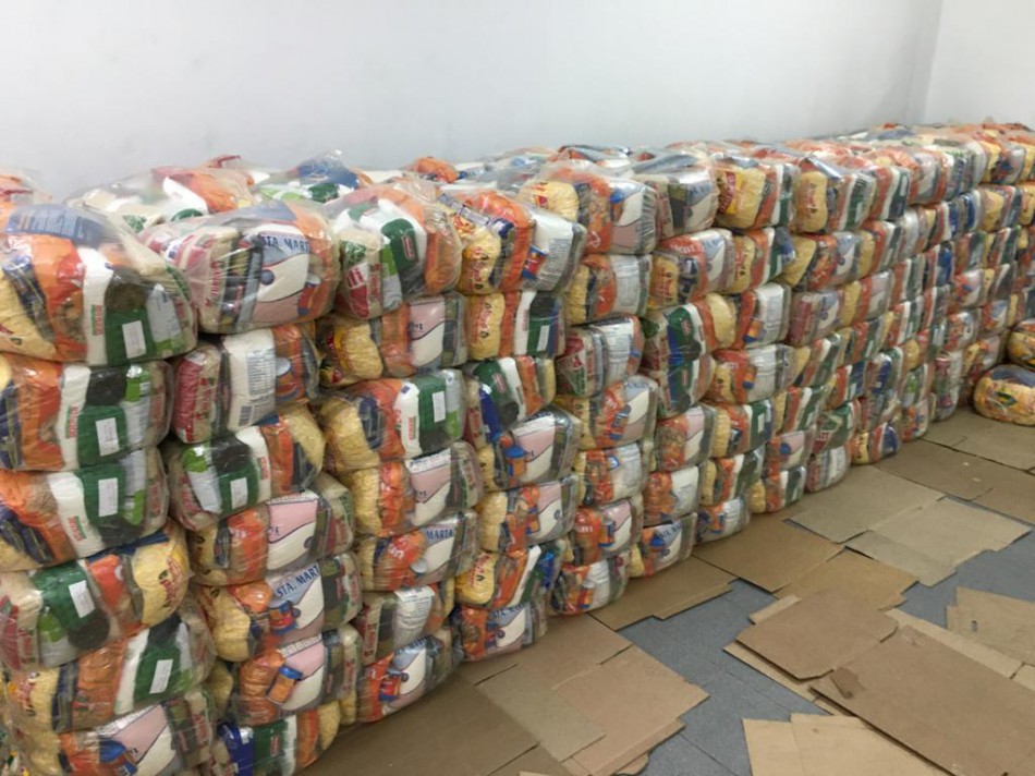 Prefeitura recebe cestas básicas e kits de higiene e limpeza para famílias em vulnerabilidade