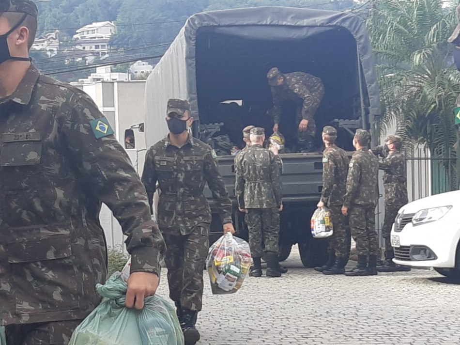 Defesa Civil conta com auxílio do 23º BI em ação humanitária