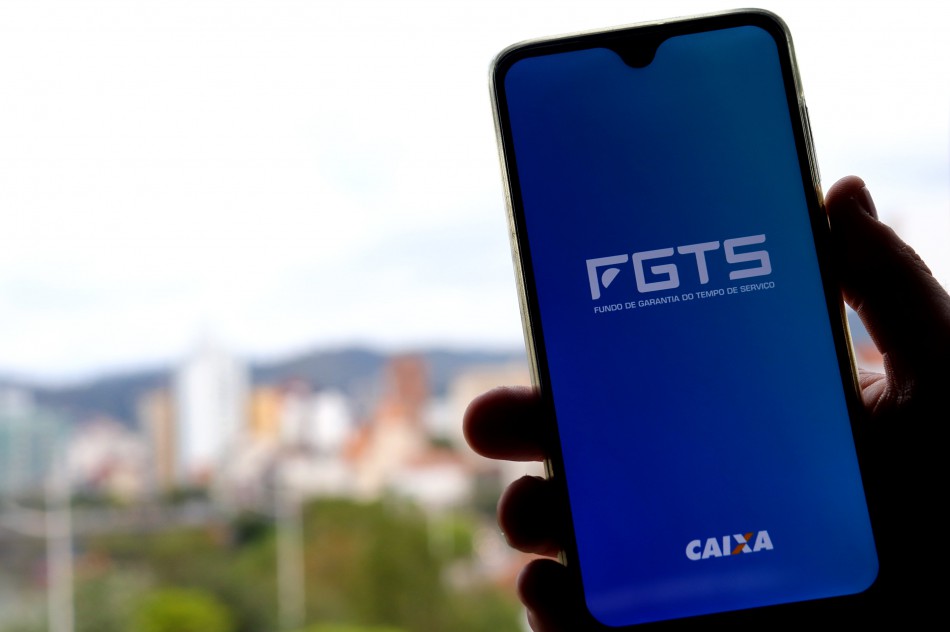Prefeitura pede liberação do FGTS para atingidos pelo temporal