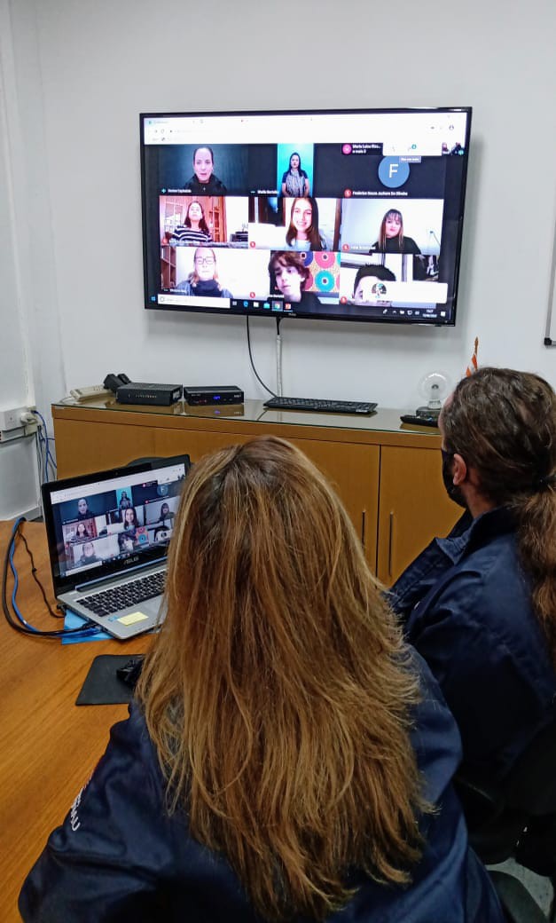 PES fará nova videoconferência com crianças de escola em Blumenau
