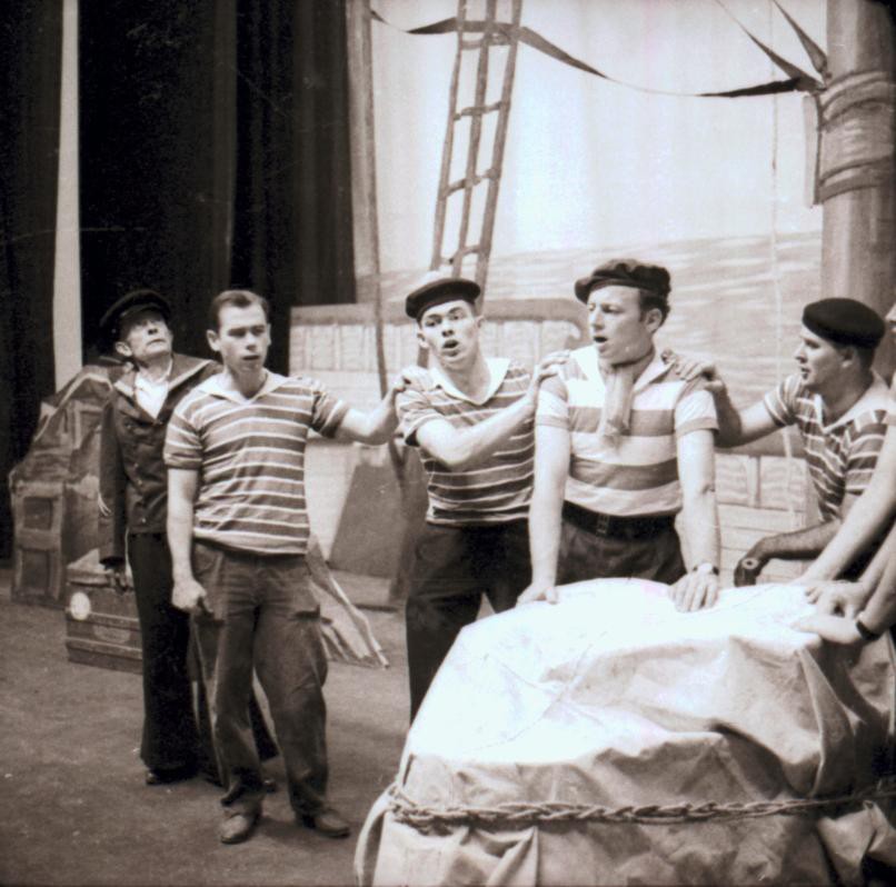 Memória Digital: Teatro blumenauense