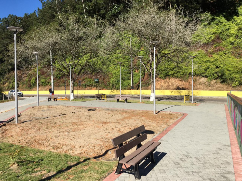 Construção da praça Hilda Bublitz entra na etapa final