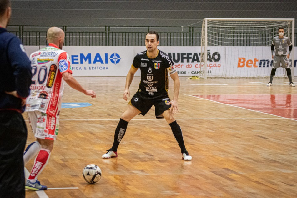 Blumenau enfrenta Cascavel fora de casa pela Liga Nacional de Futsal