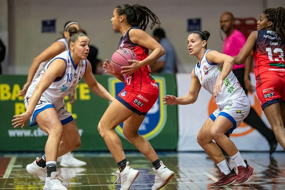 KTO/Blumenau vence Vera Cruz Campinas pela LBF