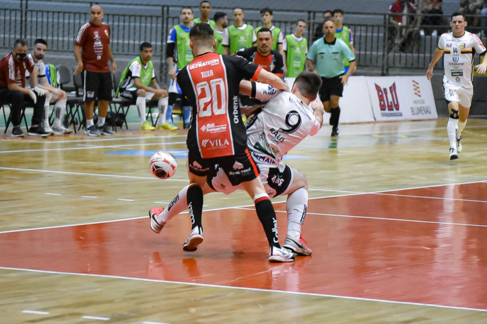 Blumenau Futsal é derrotado em casa pelo Joinville/Krona na primeira partida das semifinais do estadual de Futsal