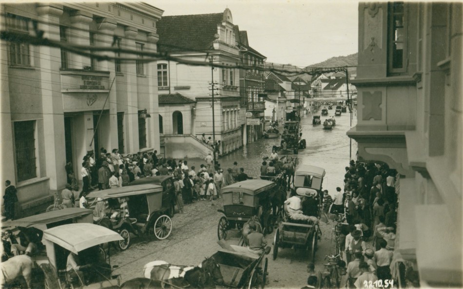 Memória Digital: Enchente 1954