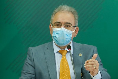 Ministro da Saúde vem a Blumenau conhecer modelo de enfrentamento à pandemia