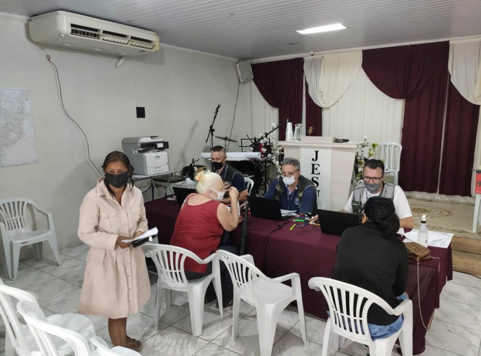 Ação nas comunidades da Vila Bromberg e Vila Feliz visam concluir endereçamento das construções