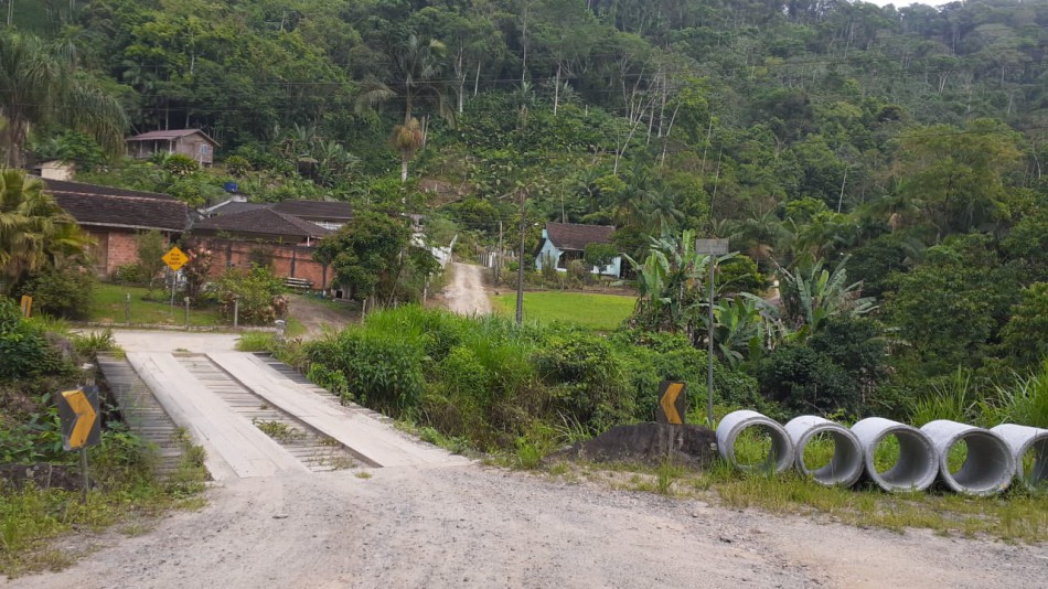 Prefeitura de Blumenau inicia obra de drenagem na Rua Bruno Kimmichs