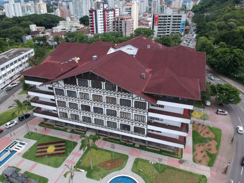 Prefeitura atende em regime de plantão nesta segunda e terça-feira, dias 11 e 12 de outubro