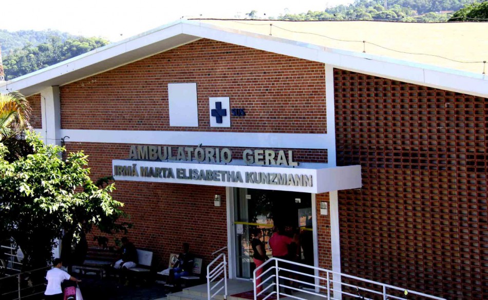 Agentes Comunitários de Saúde atualizam cadastro de moradores atendidos por Ambulatórios de Blumenau