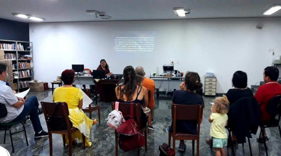 Projeto Contos e Encontros encerra o ano em clima natalino