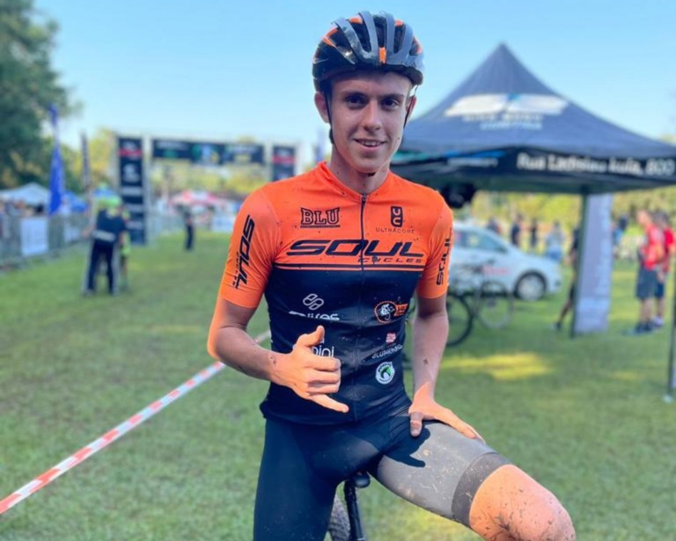 Vinicius Howe é campeão na 3ª Etapa da Copa Internacional de Mountain Bike