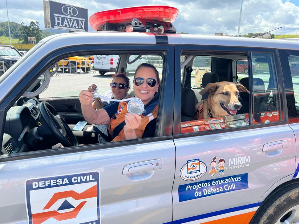 Defesa Civil de Blumenau marca presença no 3° Rally da Inclusão