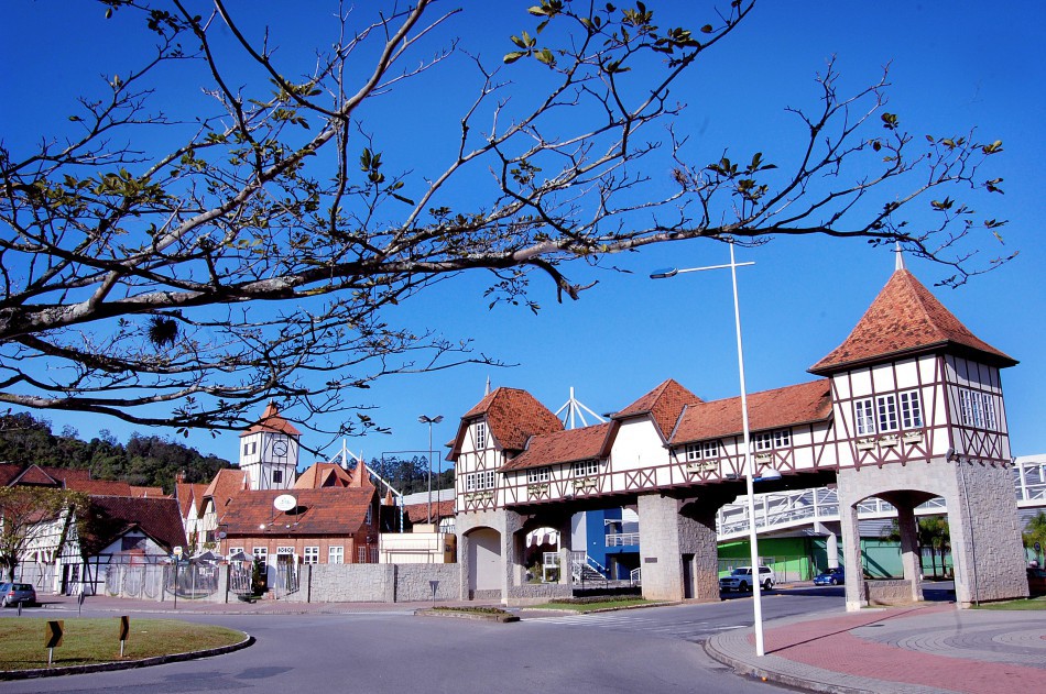 Confira como ficará o trânsito nas imediações da Vila Germânica durante a 37ª Oktoberfest