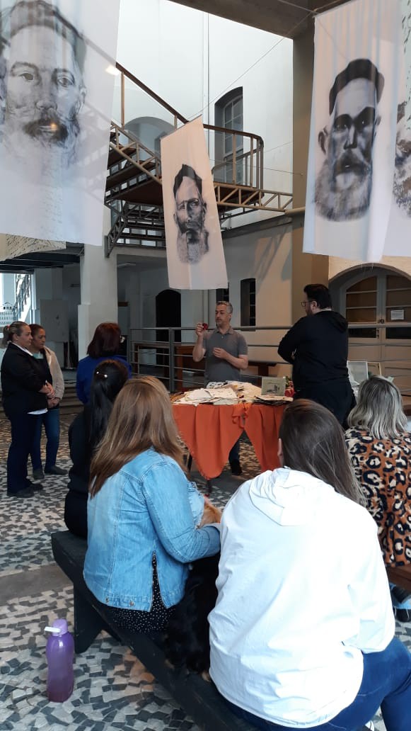 Colaboradores da Cultura participam de oficina criativa