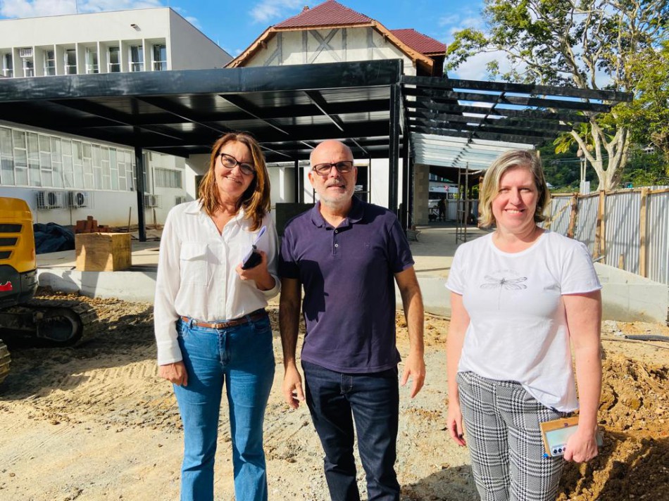 Controladoria-Geral e Osblu visitam praça concedida à iniciativa privada
