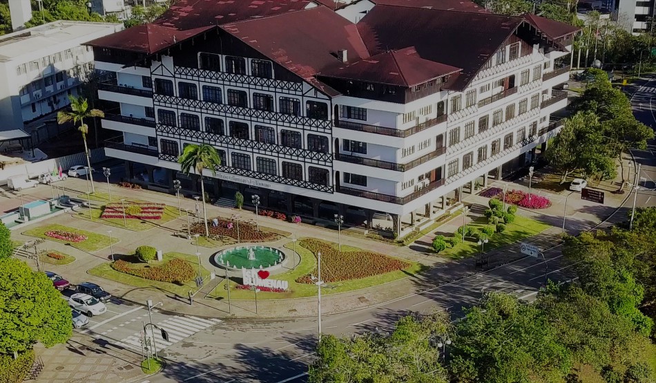 Prefeitura de Blumenau em regime de plantão nas férias coletivas