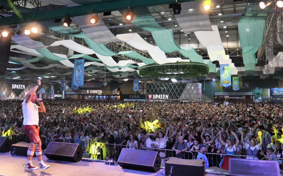37ª Oktoberfest Blumenau supera expectativas 