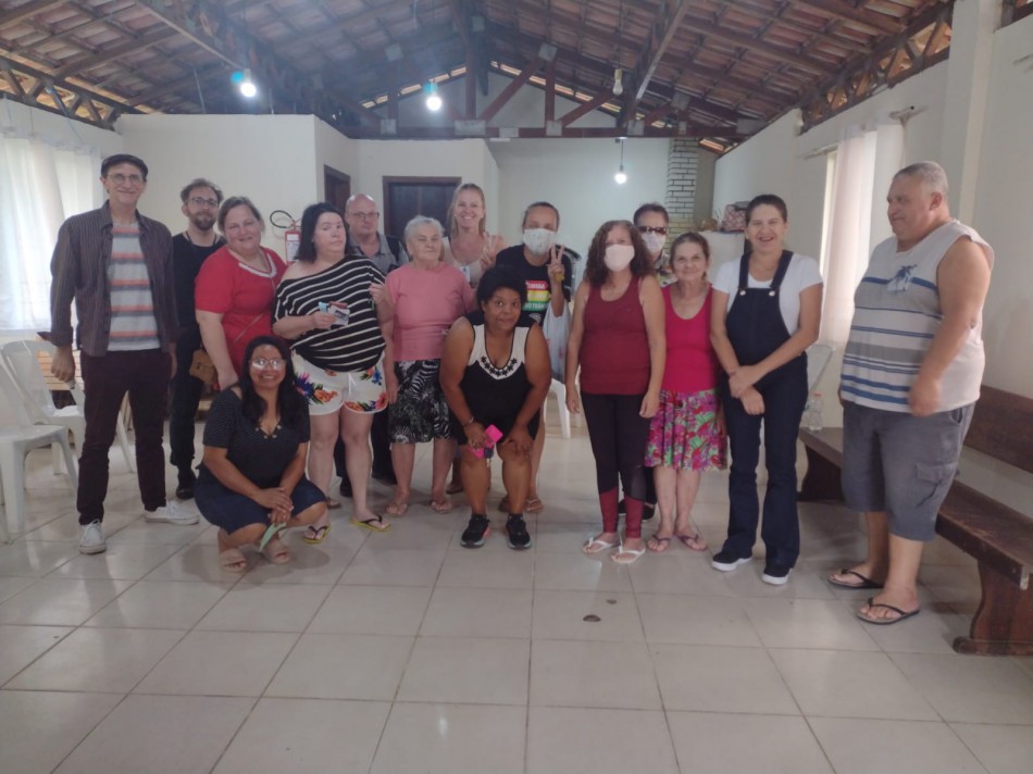 Cras V aborda o tema violência doméstica com moradores do Condomínio Araucárias
