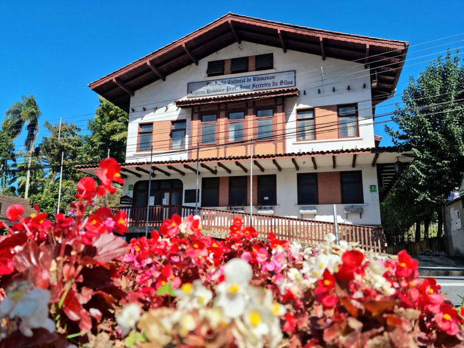 Biblioteca Dr. Fritz Müller chega aos 70 anos