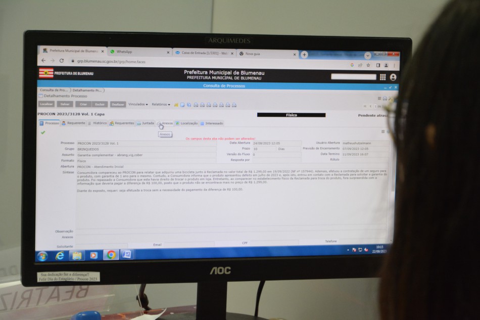 Procon de Blumenau reforça sobre golpe de notificação falsa aos comerciantes do município
