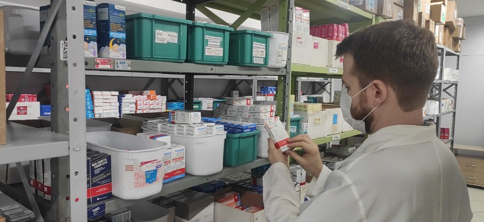 Blumenau possui serviço de distribuição de medicamentos sem custo à população